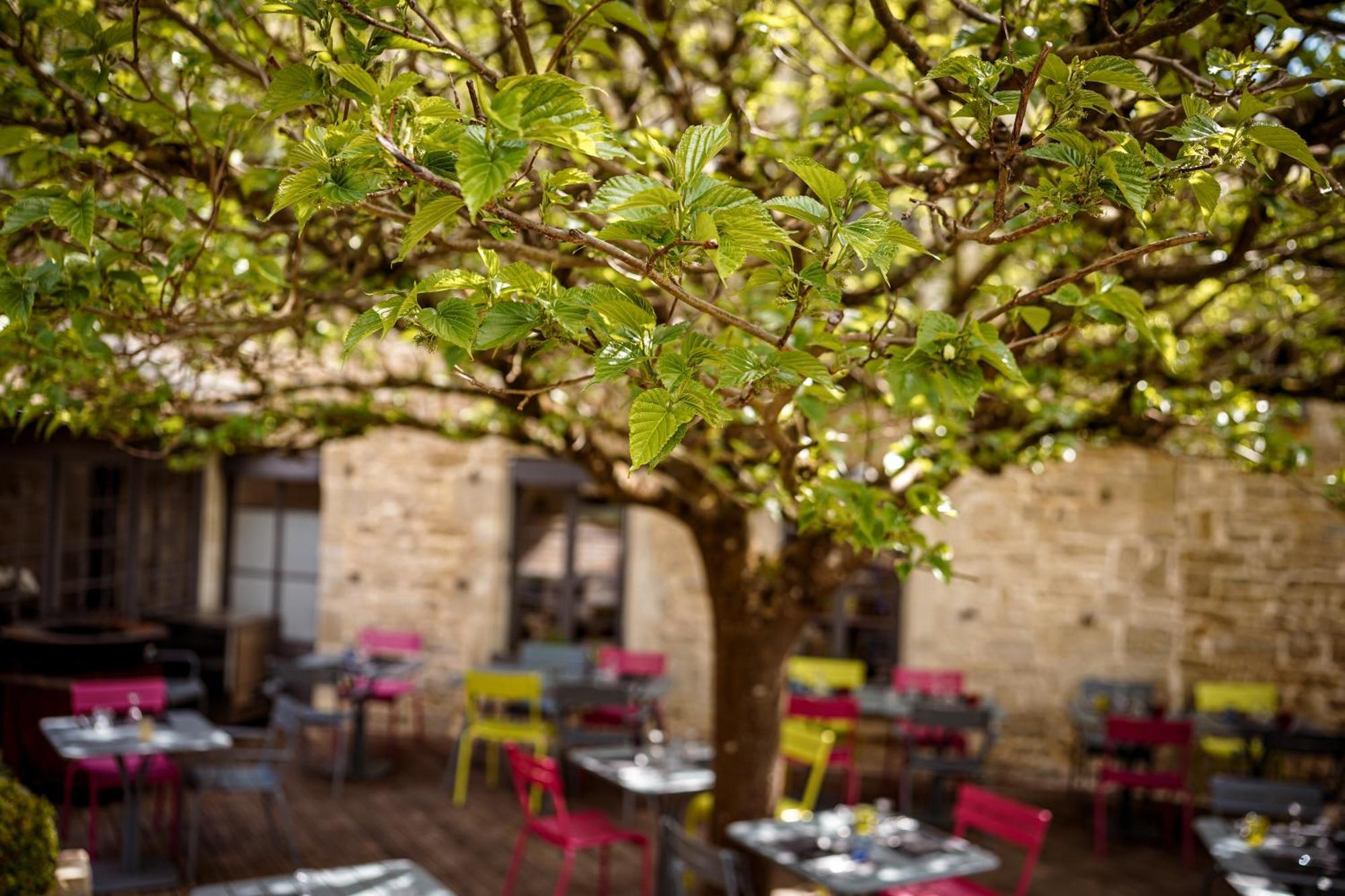 Logis Hostellerie De L'Abbaye Celles-sur-Belle ภายนอก รูปภาพ